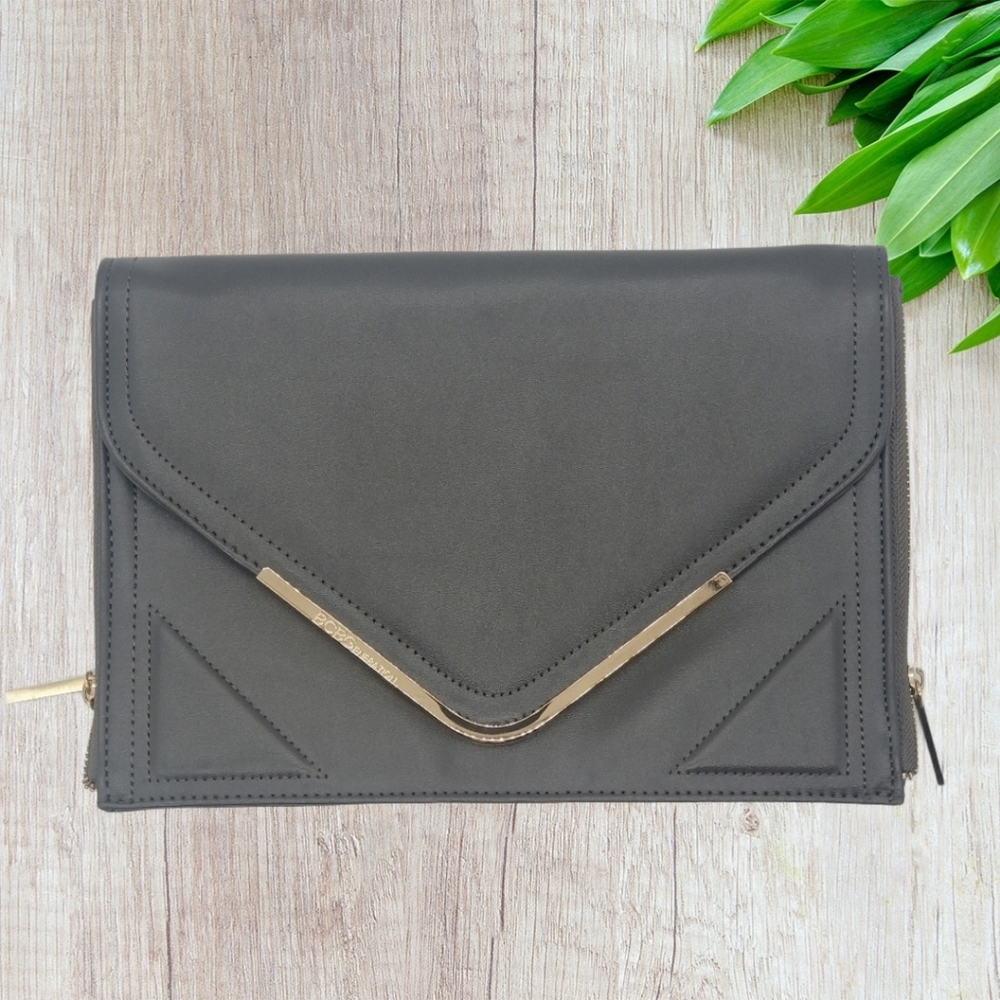 👛 BCBGeneration large expanding envelope clutch